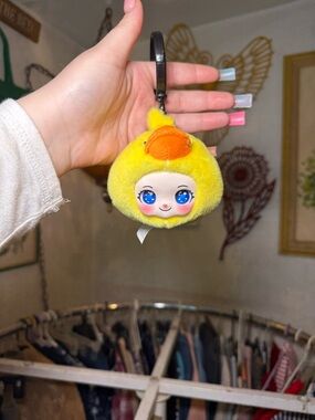 Harutso I Yellow Plush Duck Keychain with Face & glitter eyes